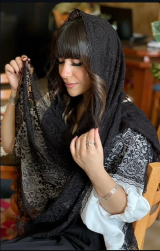 شال مجلسی گیپور دانتل طرح گل
