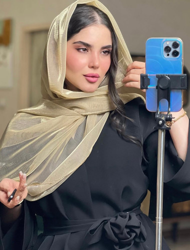 شال مجلسی لیزری کرم طلایی