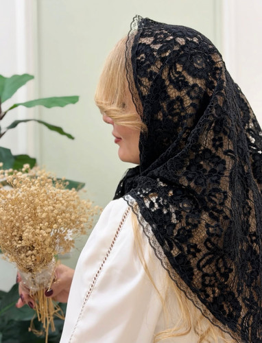 روسری مجلسی مشکی گیپور مخمل کوب فرانسه دور دانتل