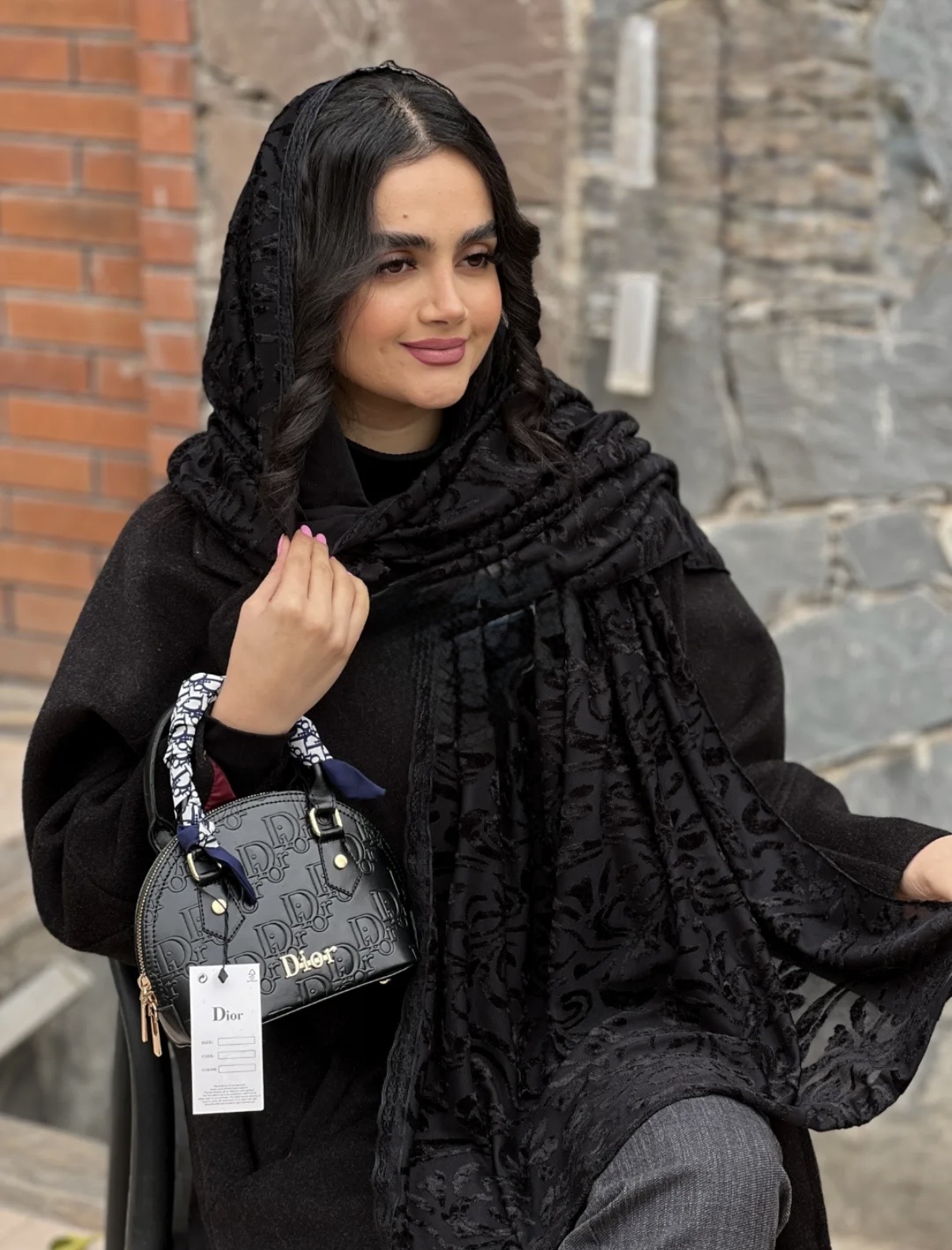 شال مخمل دور دانتل مشکی