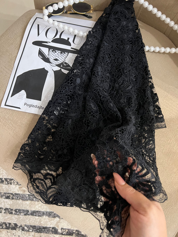 روسری مجلسی گیپور مشکی مخمل کوب دور دانتل