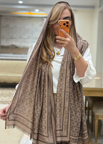 شال مارک ck کرم نسکافه ای