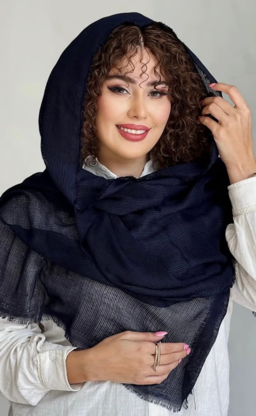 شال سورمه ای حصیری دور ریش نخی کنفی