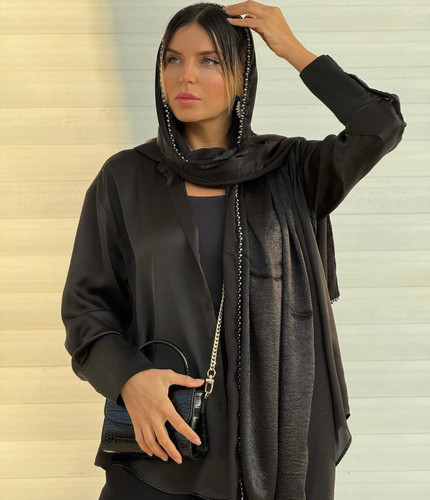 شال کوپرا لبه مروارید نقره ای حراجی مشکی