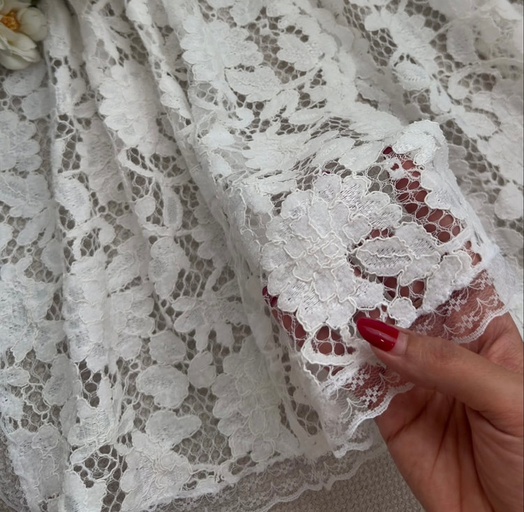 شال گیپور مخمل کوب فرانسوی لبه دالبر و لبه توری دارای رنگبندی